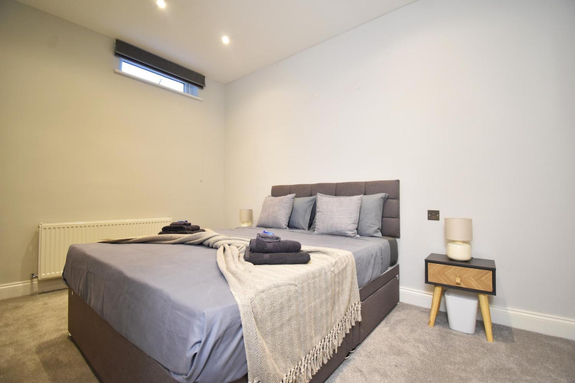 Stunning 2 Bed Apartment Londra Esterno foto