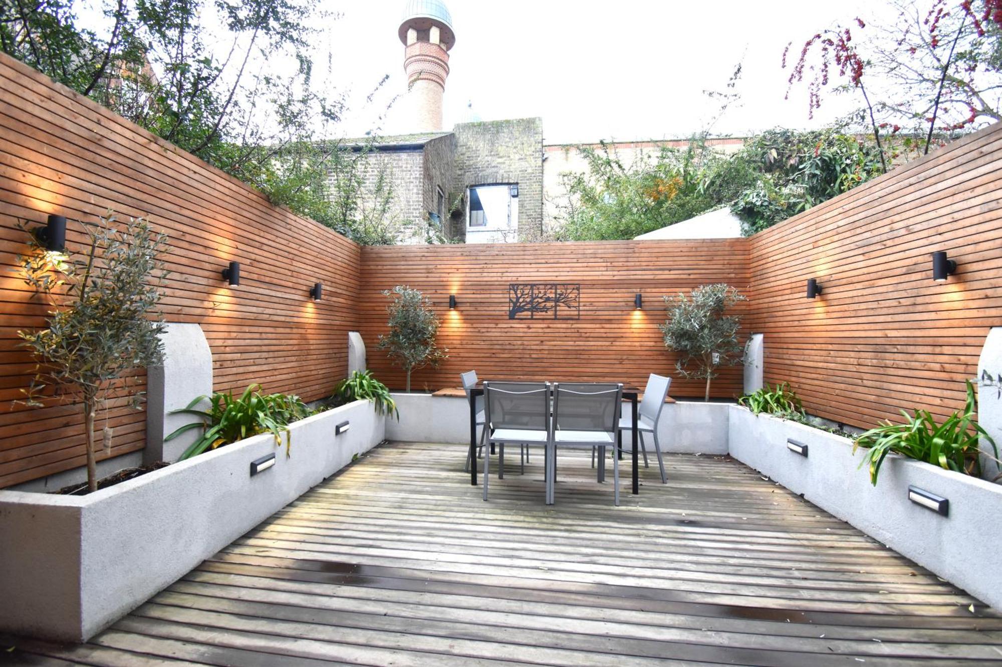 Stunning 2 Bed Apartment Londra Esterno foto