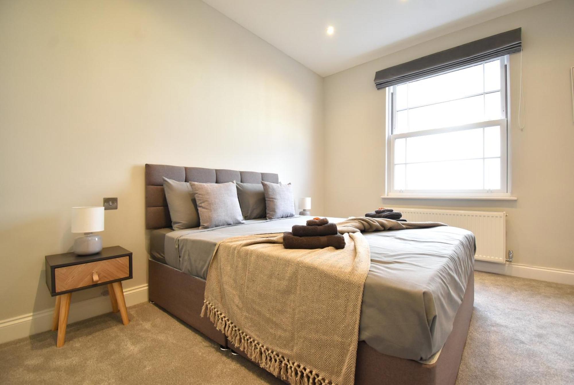Stunning 2 Bed Apartment Londra Esterno foto