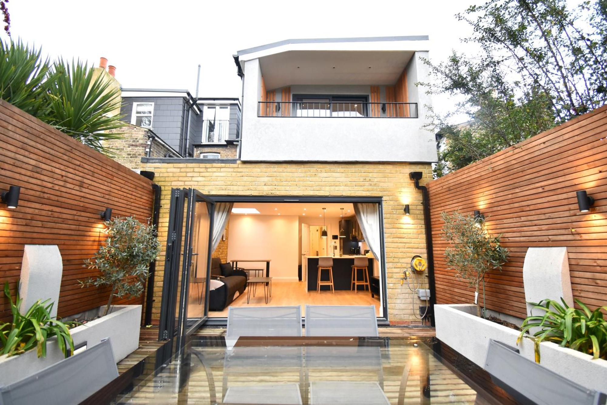 Stunning 2 Bed Apartment Londra Esterno foto